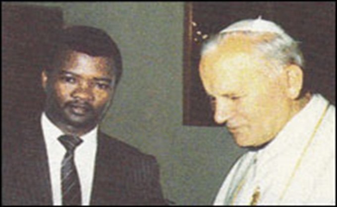 Bantu Holomisa past picture 3