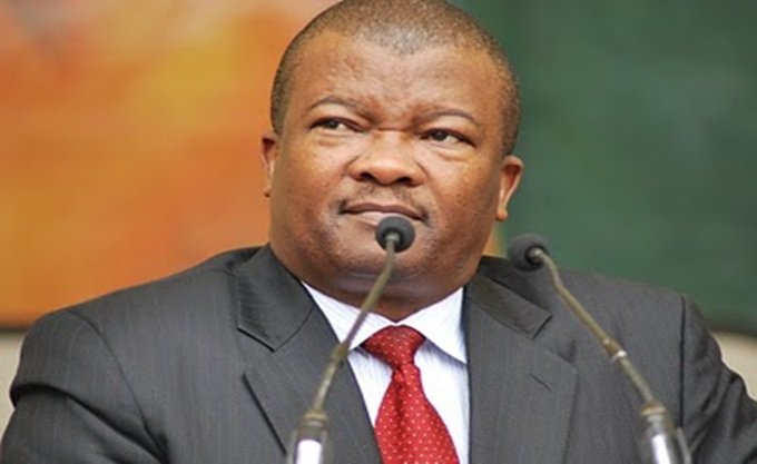 Bantu Holomisa media photograph 4